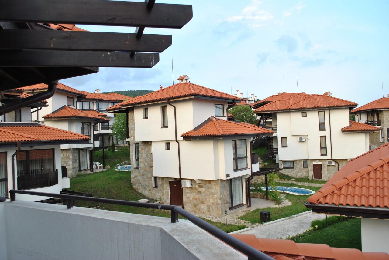 Bay View Villas - Luxury Villas & Apartments Kosharitsa Dış mekan fotoğraf