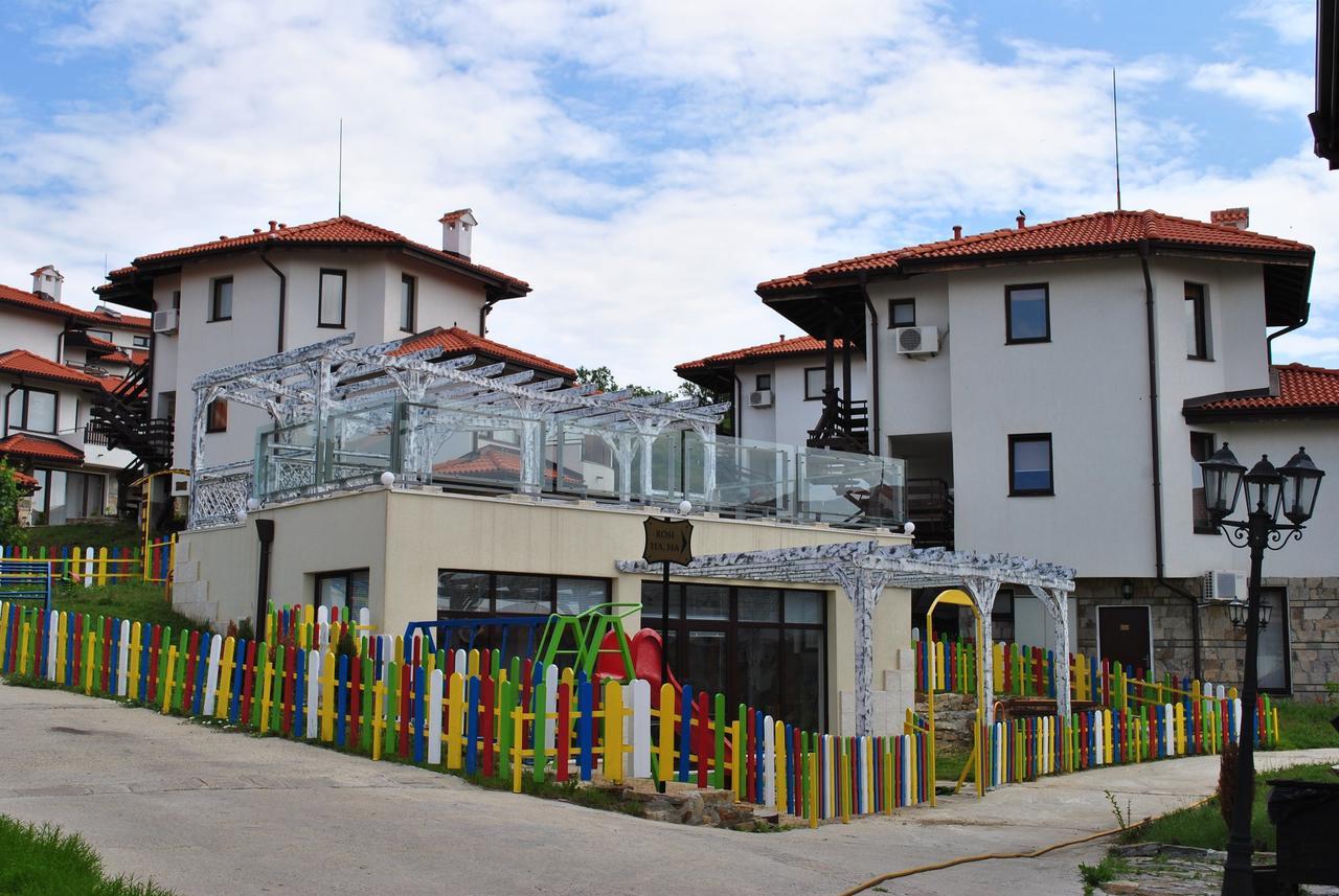 Bay View Villas - Luxury Villas & Apartments Kosharitsa Dış mekan fotoğraf